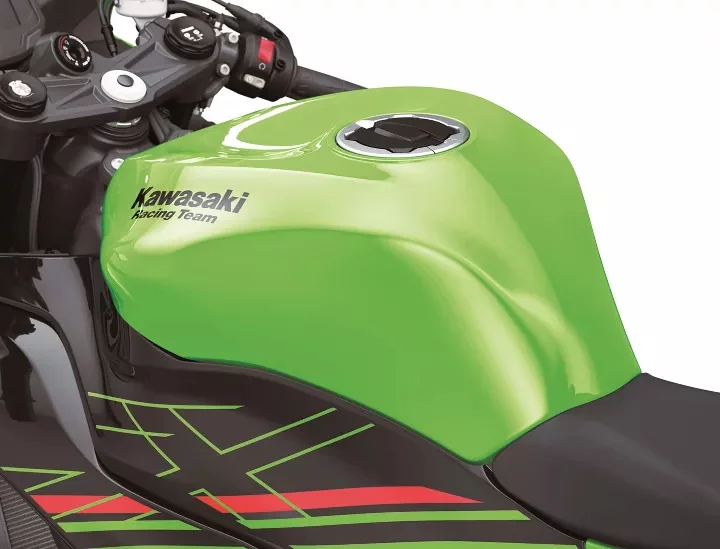 Kawasaki Ninja ZX-6R 2024 14