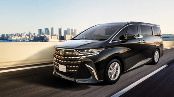 Toyota Alphard 01