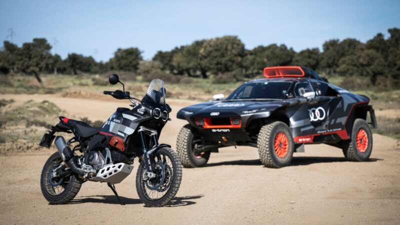 ducati desertx 2023 08