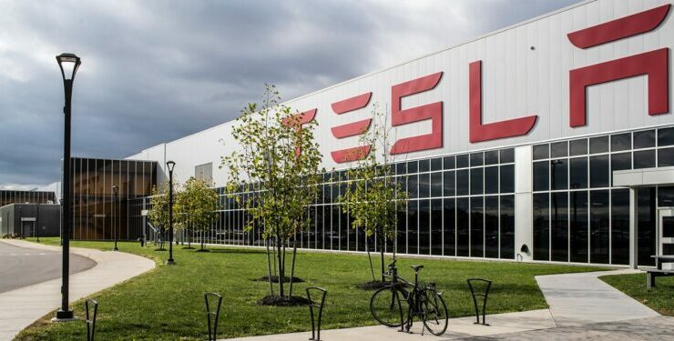 tesla gigafactory