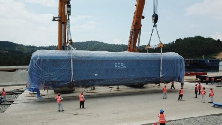 lokomotif ecrl 06