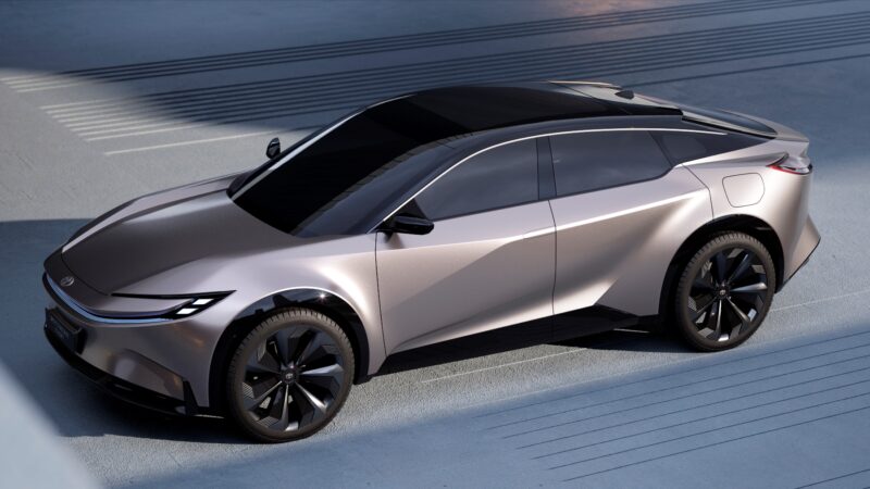 Toyota Crossover Concept 02