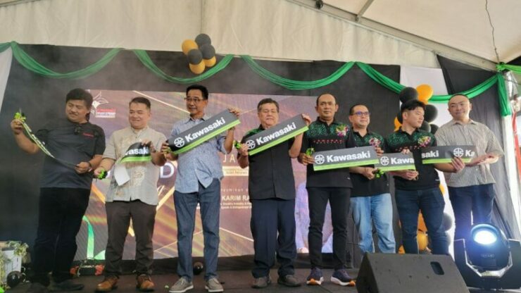 Kawasaki Kuching 01