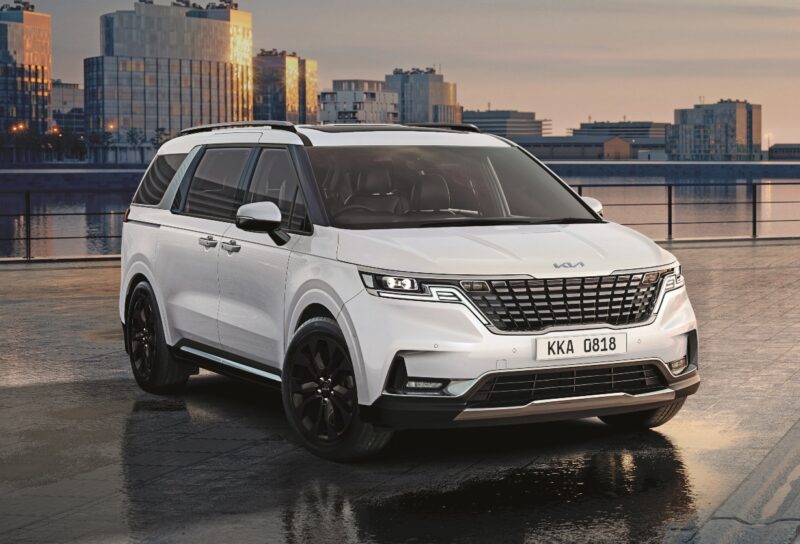Kia Carnival 2024 01