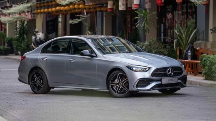 Mercedes-Benz C350e 01