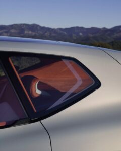 BMW Neue Klasse X 18