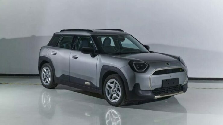 MINI Aceman 03