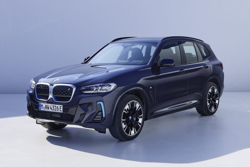 02. The BMW iX3 Final Edition