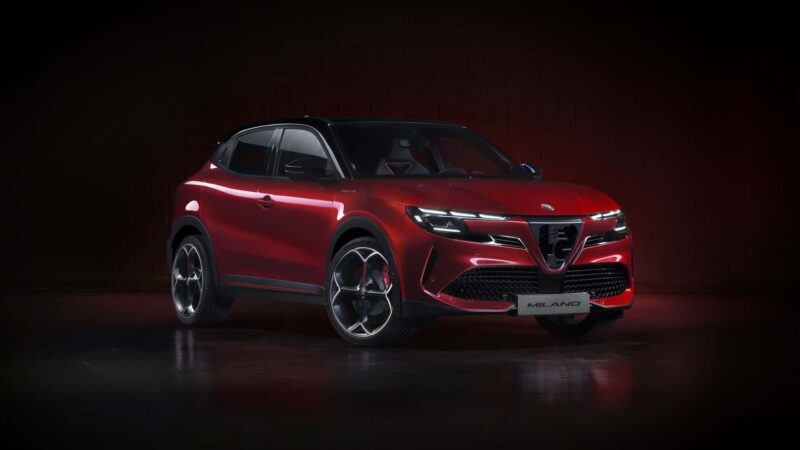 Alfa Romeo Milano 01