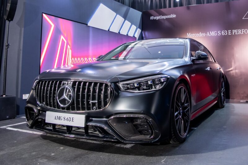 Mercedes-AMG S63 E Performance 01