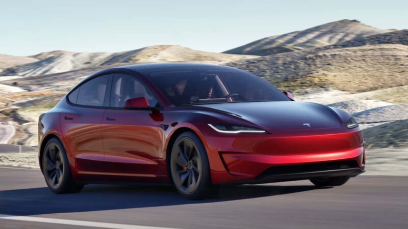 Tesla Model 3 Performance 01