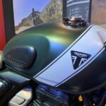 Triumph Scrambler 400 X 05