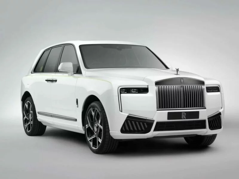 Rolls-Royce-Cullinan-Black-Badge-facelift-00015-2048×1152