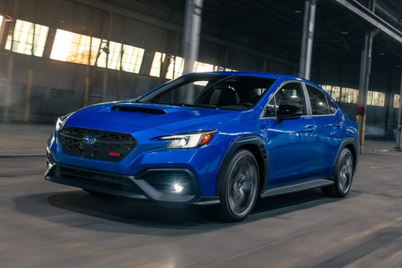 Subaru WRX tS 01