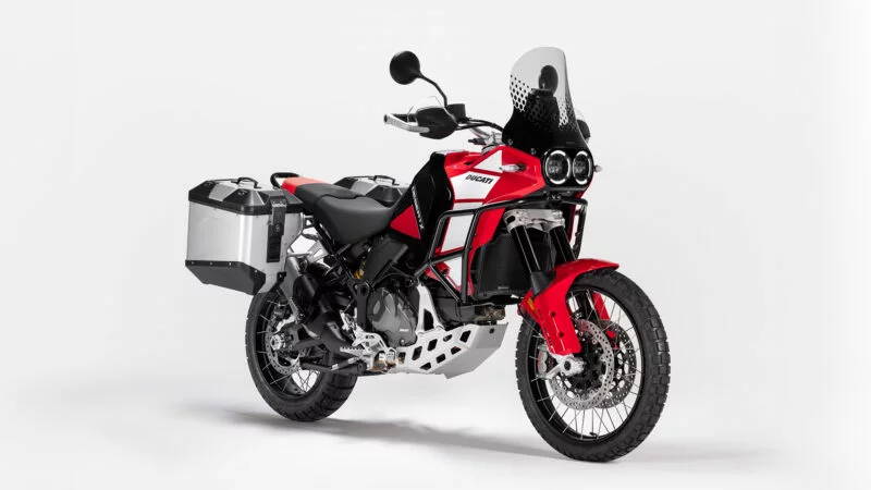 Ducati DesertX Discovery 01