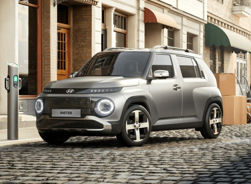 Hyundai Inster 05
