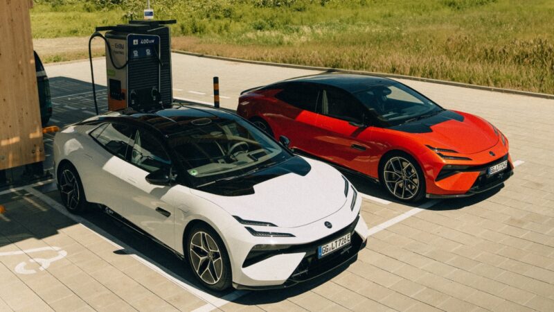 LOTUS EMEYA 402 kW DC 01