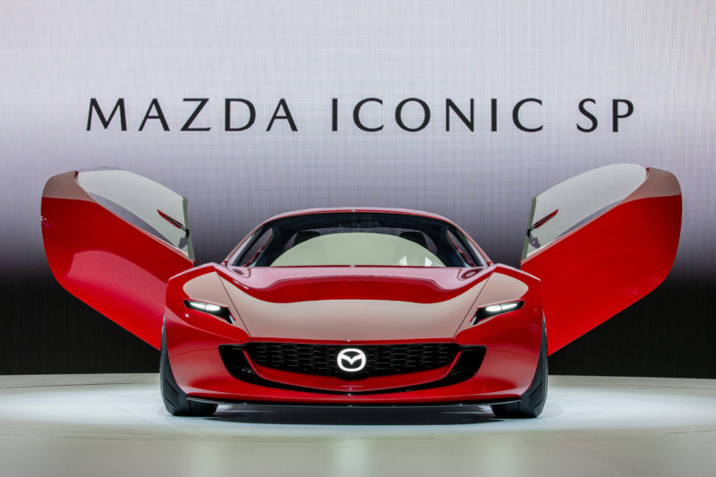 mazda_iconic_sp_3_l