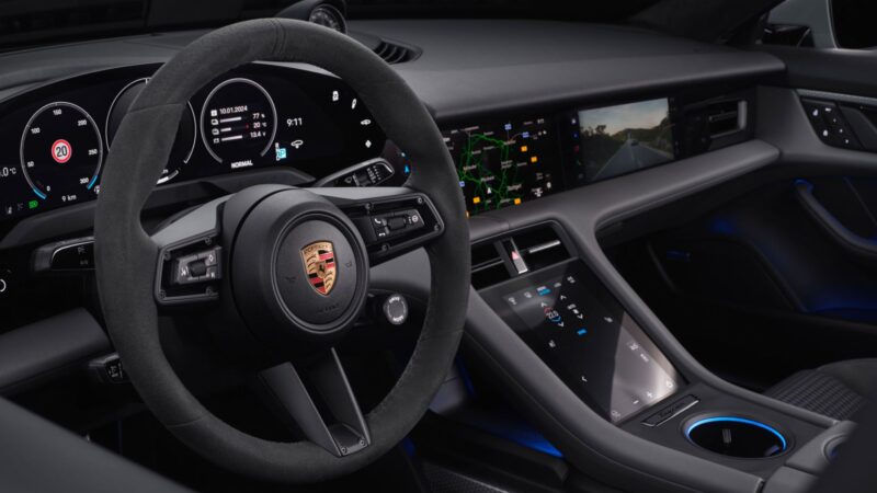 Taycan_Interior