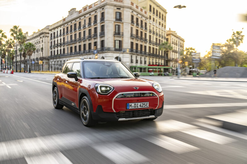 01. The New MINI Aceman