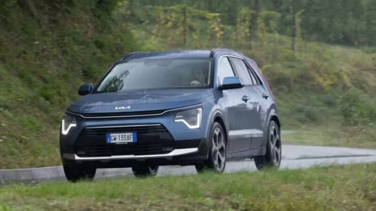 KIA NIRO TRI-FUEL (1)