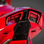 MY25_Ducati_Panigale_V4s_060_UC688310_High