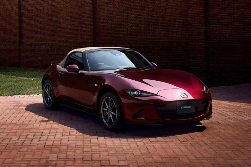 Mazda MX-5 35th Anniversary Edition 01