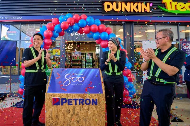 02_800th Service Station