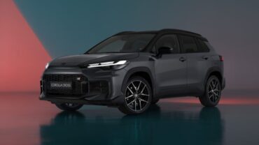 Toyota Corolla Cross GR Sport 2026 (3)